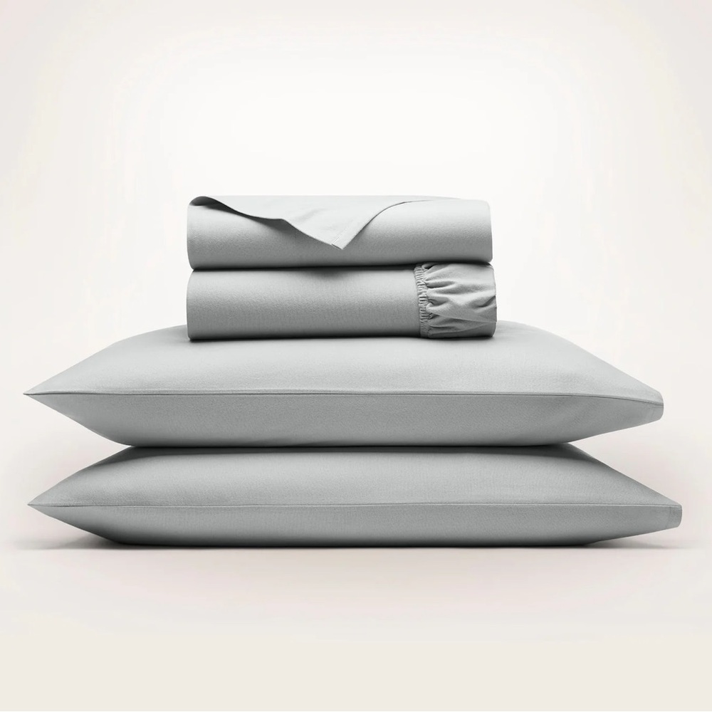 NWT Boll & Branch Size Full Flannel Sheet Set